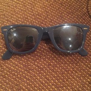 Ray-ban wayfarers
